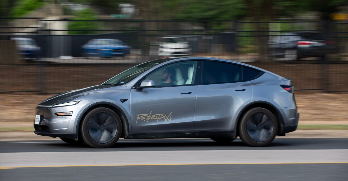 A robotaxia de Tesla está operando em um vácuo regulatório