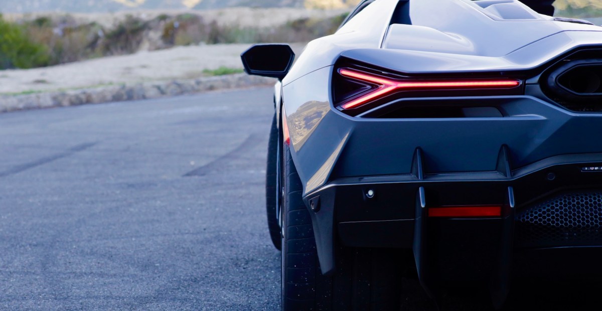 Revisão de Lamborghini Revuelto: Harmonia perfeita