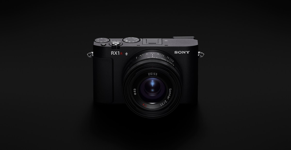 A Sony ainda é teimosa do tamanho de suas câmeras